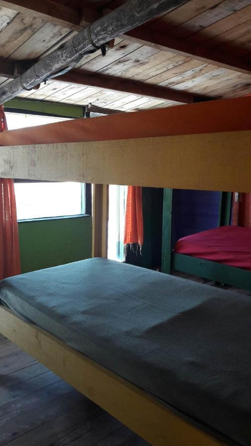 Hostel Francisca La Pedrera Bagian luar foto